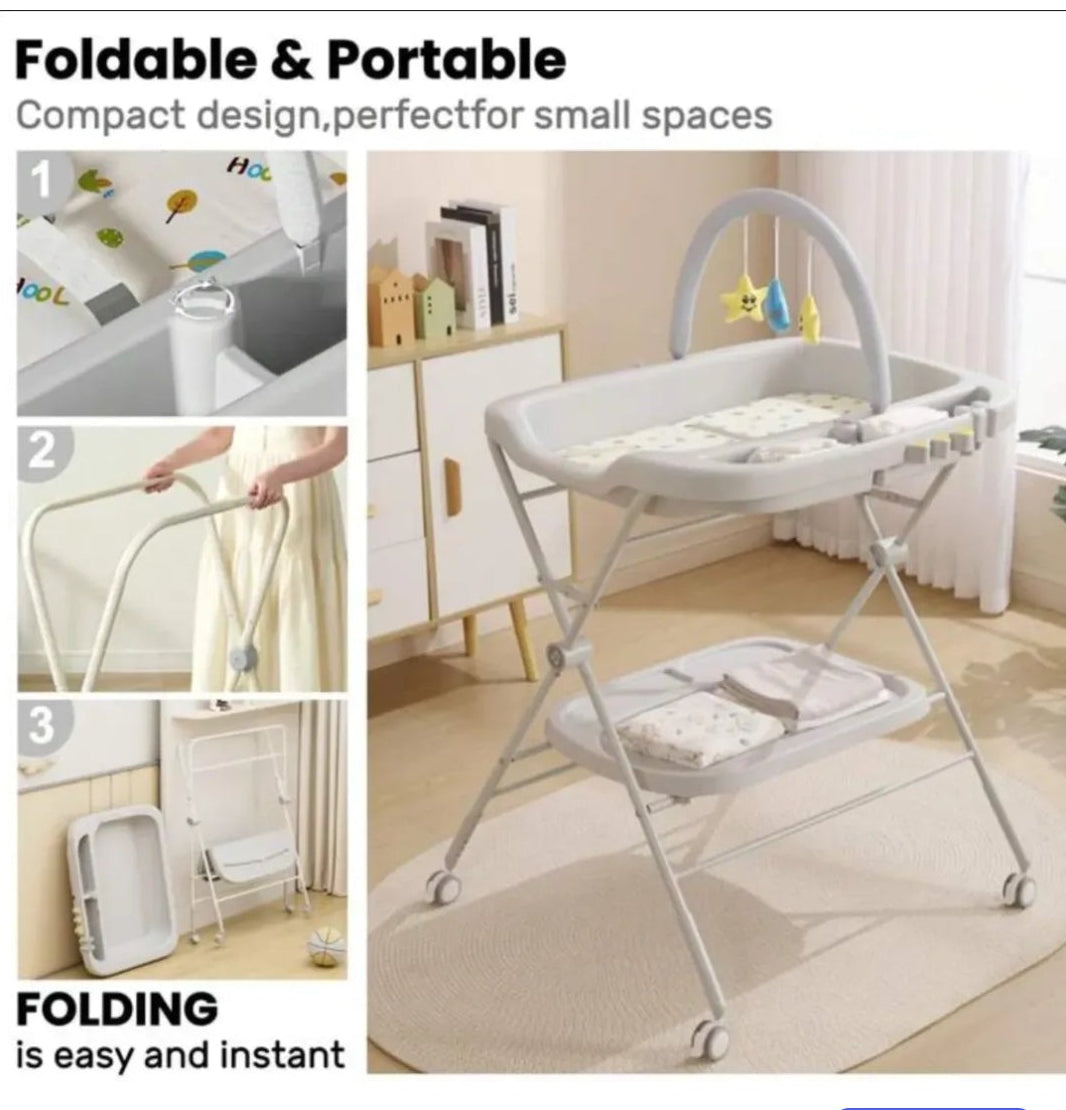 Multifunctional changing station