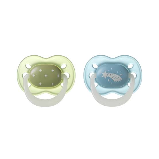 Tommee Tippee Night Time Soother 0-6m 2Pk green and blue