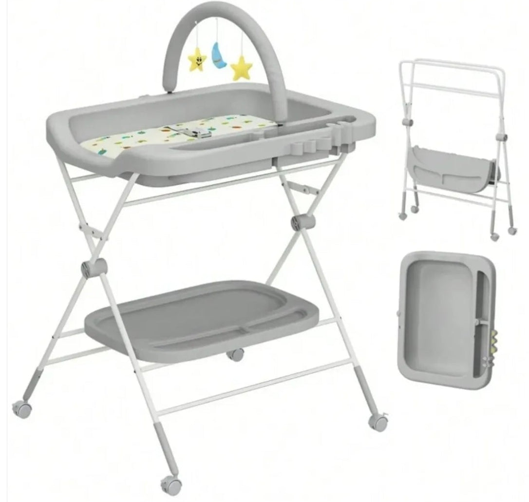 Multifunctional changing station